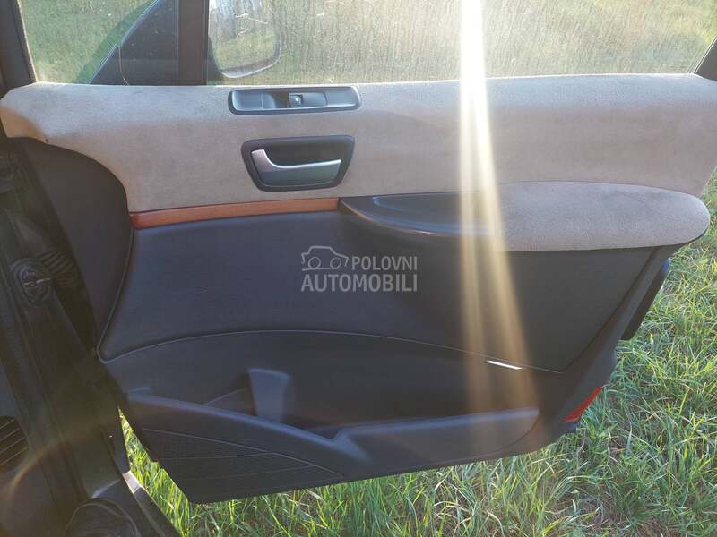 prekidac podizaca stakla za Peugeot 807 od 2002. do 2012. god.