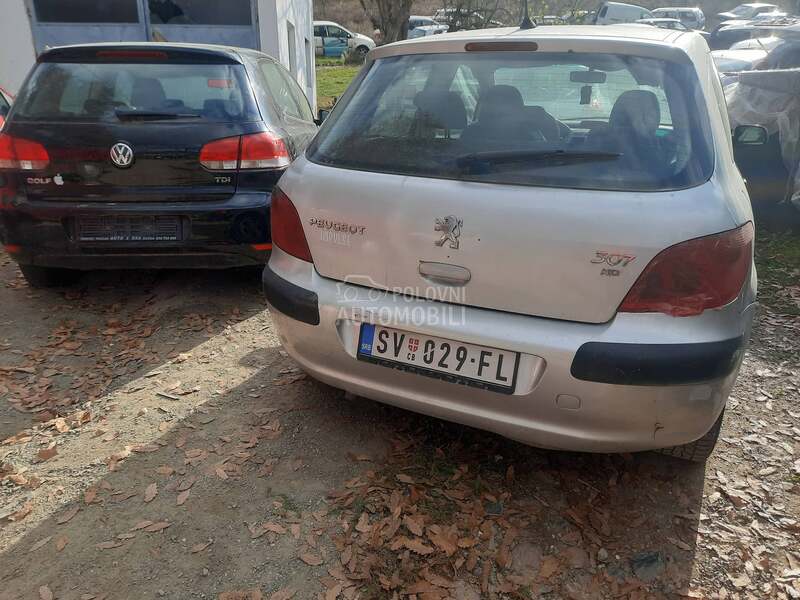 zadnji branik za Peugeot 307