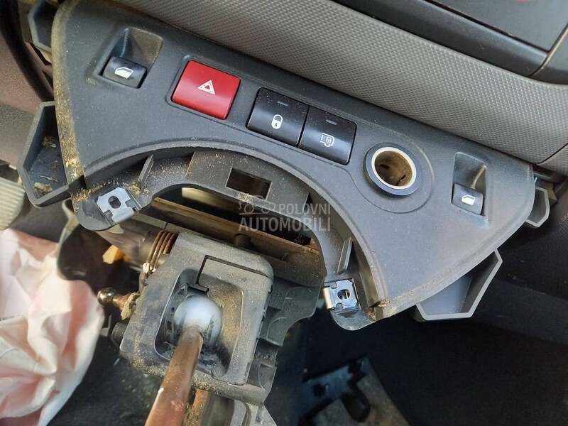 Dugme,prekidači za Citroen Berlingo od 2008. do 2018. god.