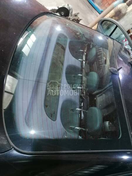 zadnje staklo za Mercedes Benz E Klasa od 2000. do 2008. god.