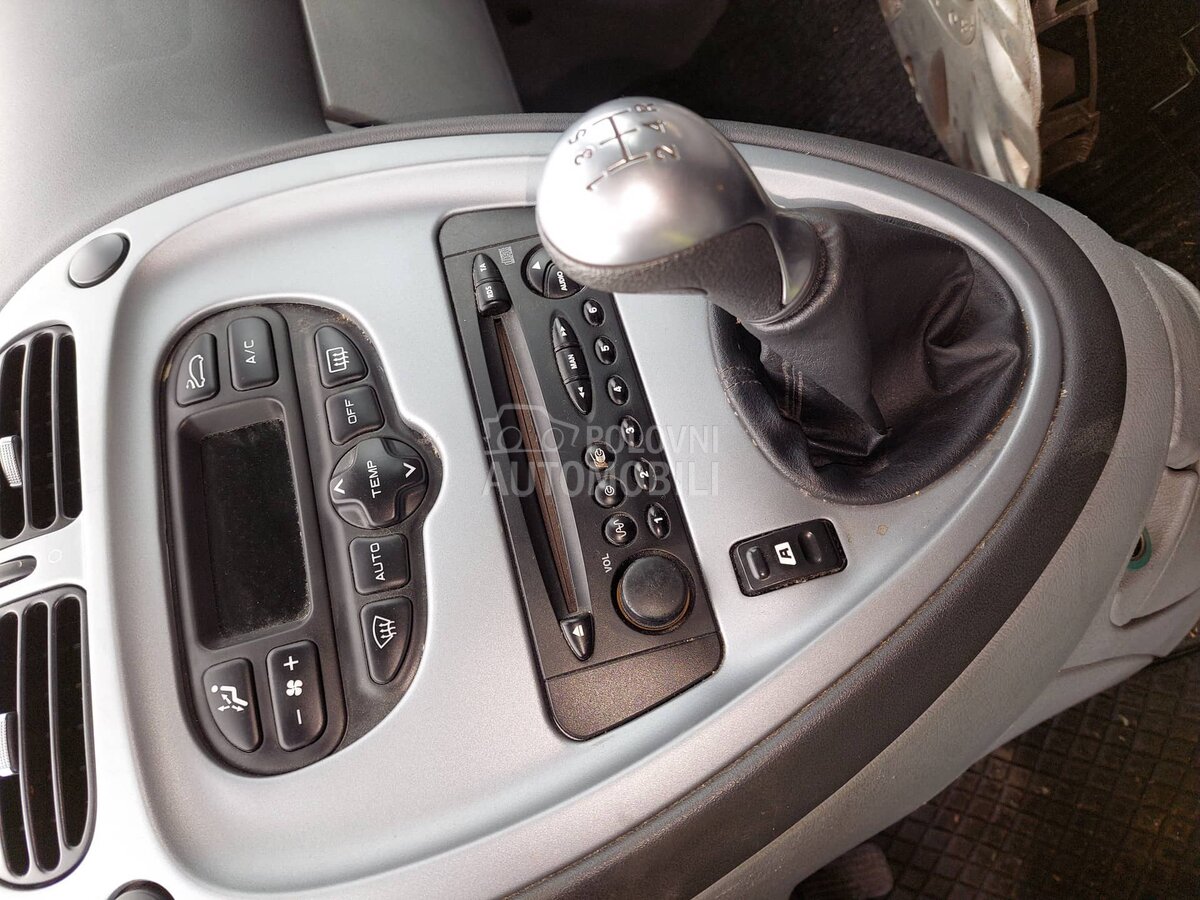 radio cd za Citroen Xsara Picasso
