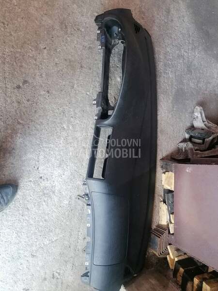tabla za BMW Serija 5 od 1997. do 2003. god.