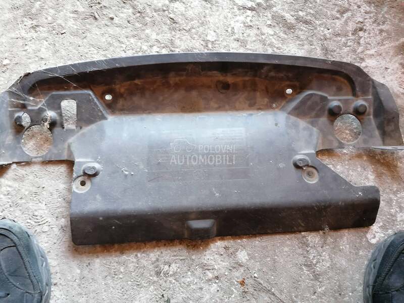 poklopac veznog lima za BMW Serija 3 od 1991. do 2000. god.
