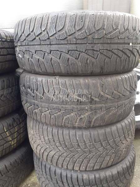 Uniroyal 225/50 R17 Zimska