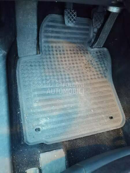 patosnice gumene za Škoda Octavia