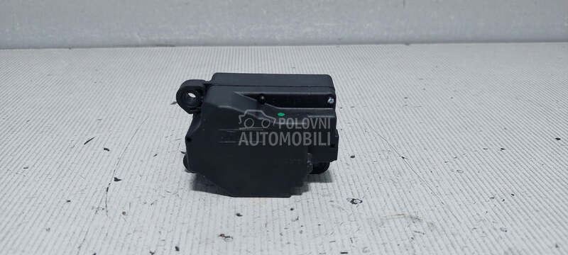 MOTORIC VENTILATORA za Volvo S40