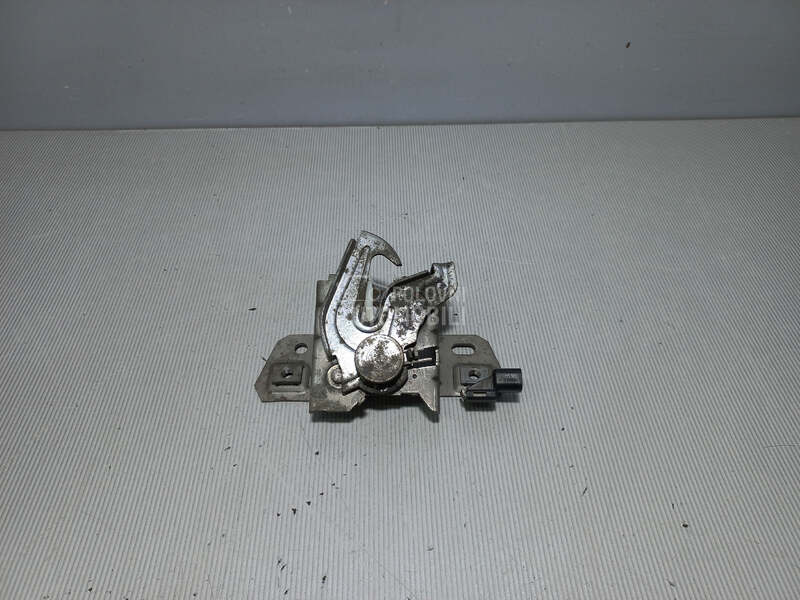 BRAVA HAUBE za Volvo S40