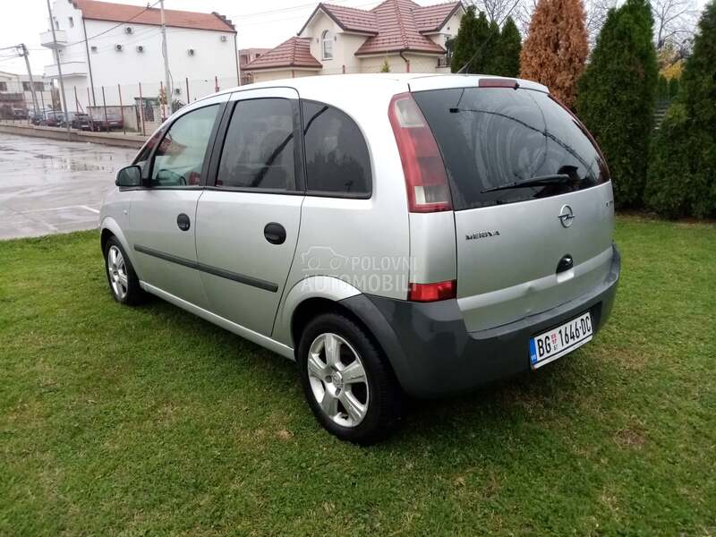 stop svetla za Opel Meriva od 2003. do 2009. god.