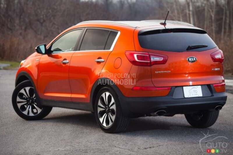 Stop svetla za Kia Sportage od 2010. do 2015. god.