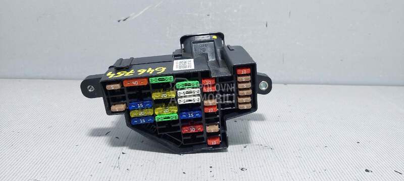 ELEKTRONIKA KUTIJA OSIGURACA za Volkswagen Golf 5