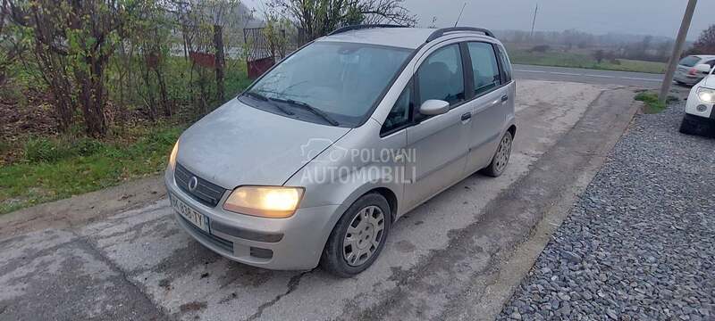 hauba za Fiat Idea