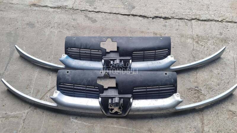 Maska za Peugeot 206