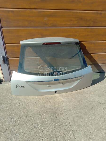 Gepek vrata hecbek za Ford Focus od 1998. do 2004. god. za Ford Focus od 1998. do 2004. god.