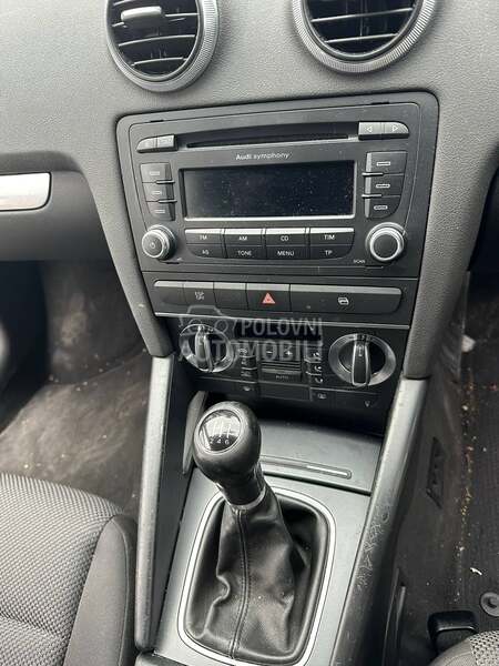 Dugmici klima konzola211 za Audi A3 od 2004. do 2012. god.