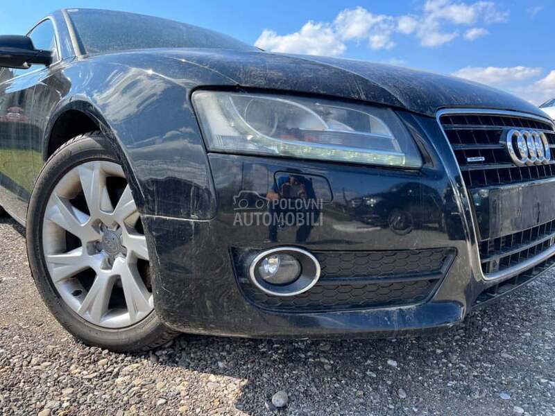 8k radio za Audi A3, A4, A5 ...