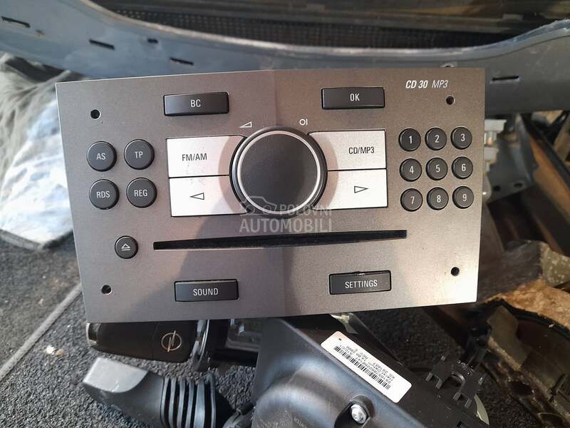 cd muzika za Opel Meriva, Signum, Vectra C ...