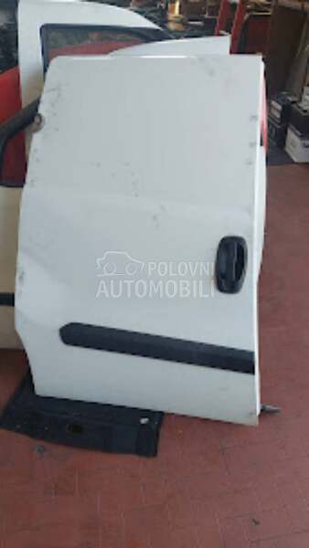Vrata tovarnog prostora za Fiat Doblo