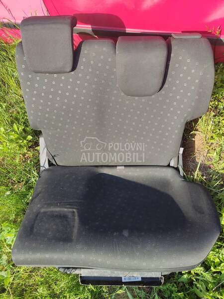 Naslon za glavu za Toyota Yaris od 2005. do 2011. god.