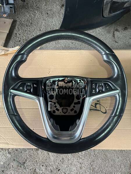Volan za Opel Insignia od 2009. do 2013. god.