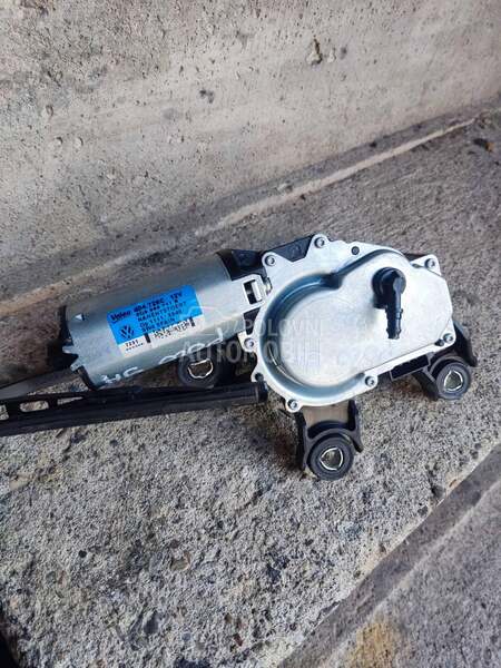 Motor zadnjeg brisača stakla za Volkswagen Polo od 2002. do 2007. god.