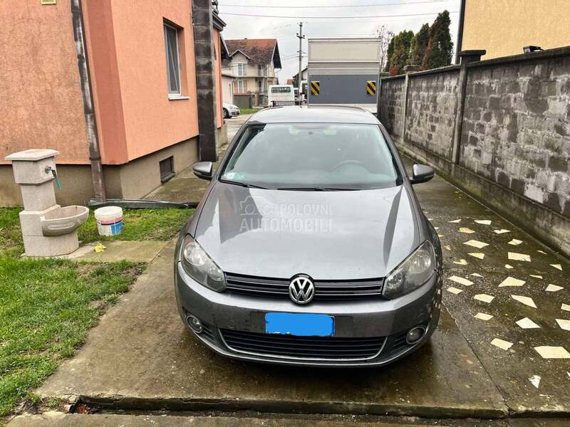 Volkswagen Golf 6 -  kompletan auto u delovima