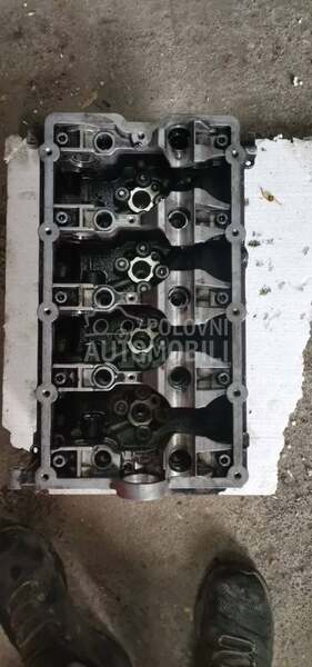 Glava motora 2.0 BKD za Volkswagen Passat B6