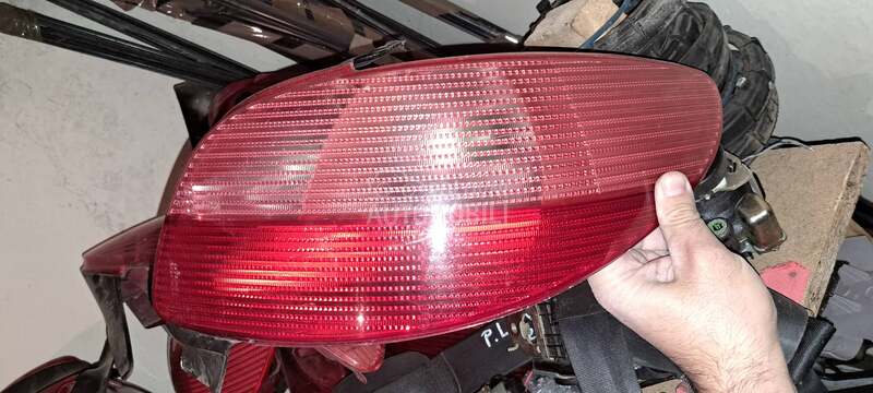 desna lampa 2.0 hdi za Peugeot 206