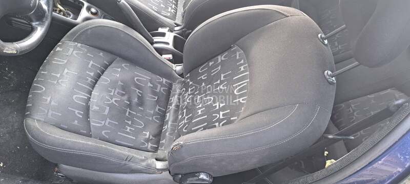 levo sediste 3vrata za Peugeot 206