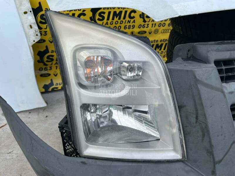 Far desni za Ford Transit Connect od 2006. do 2014. god.