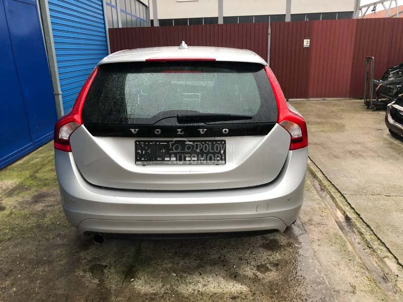 Farovi za Volvo S60, V60 od 2010. do 2022. god.