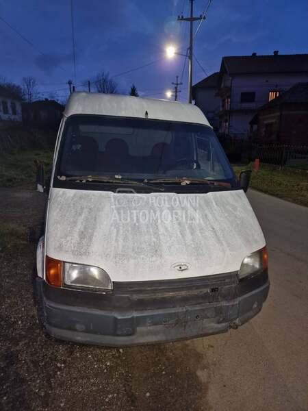 Ford Transit za delove