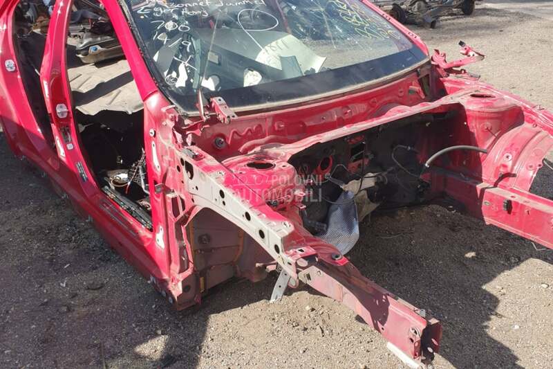 Šasija za Mercedes Benz A 140 od 2012. do 2018. god.