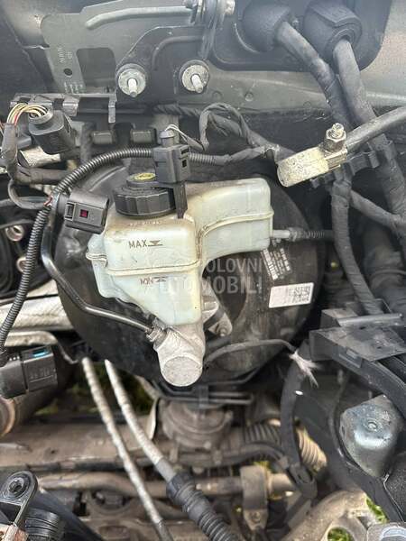 Kocioni cilindar vakum za Volkswagen Passat B6, Passat B7, Passat CC od 2004. do 2012. god.