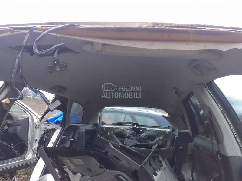 Enterijer za Toyota Avensis