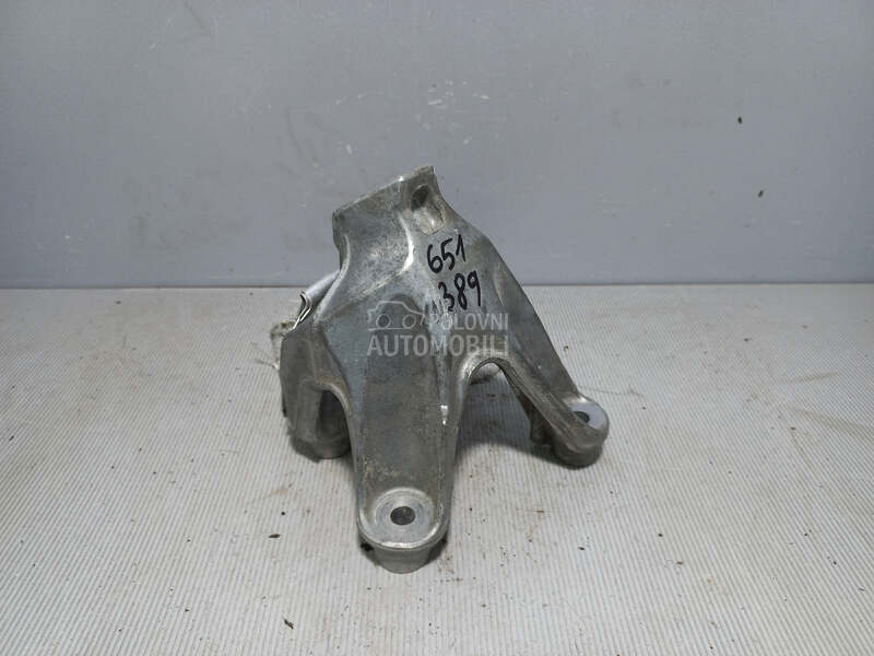 NOSAC MOTORA za Audi A6