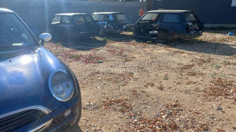 Delovi za MINI Cooper R50 R53