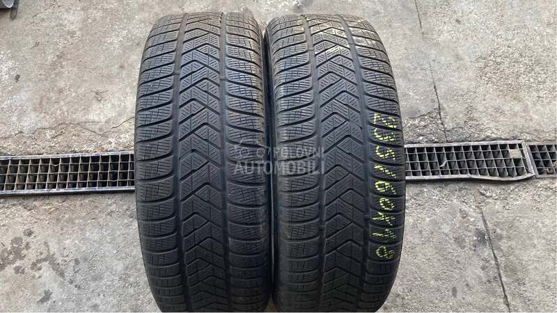 Pirelli 235/60 R18 Zimska