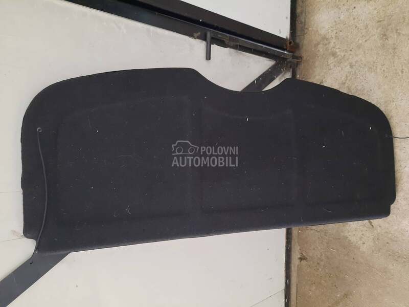 polica gepeka za Peugeot 207