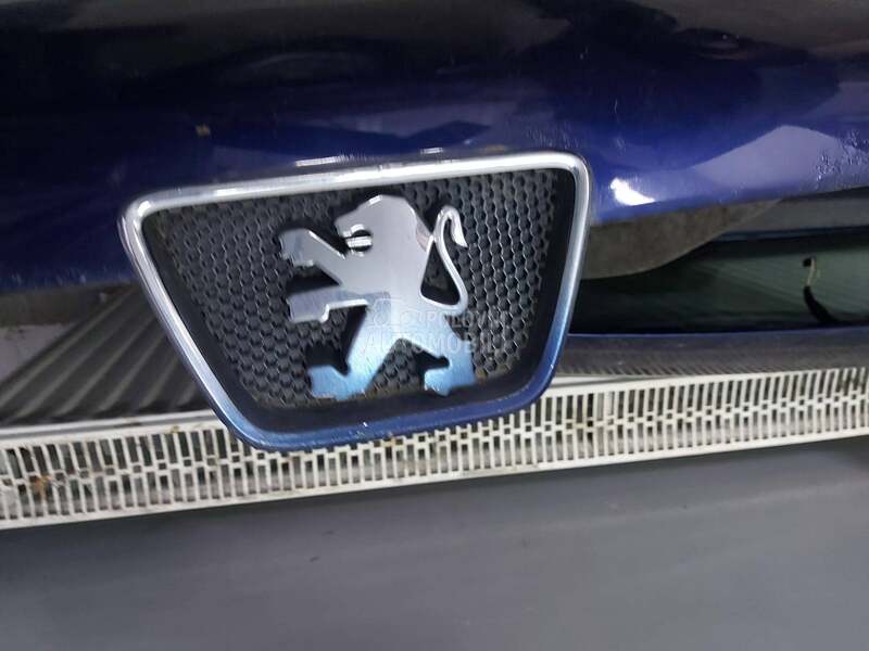 Maska znak za Peugeot 306