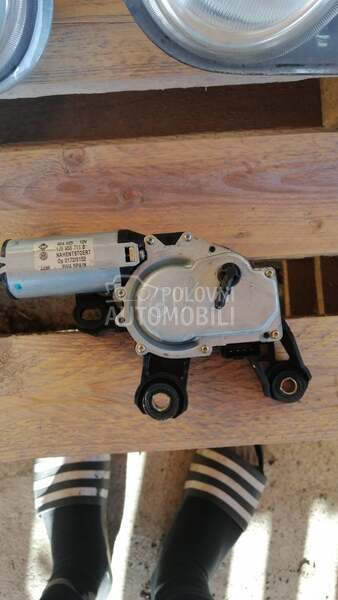 Motoric zadnjeg brisaca za Volkswagen Golf 4