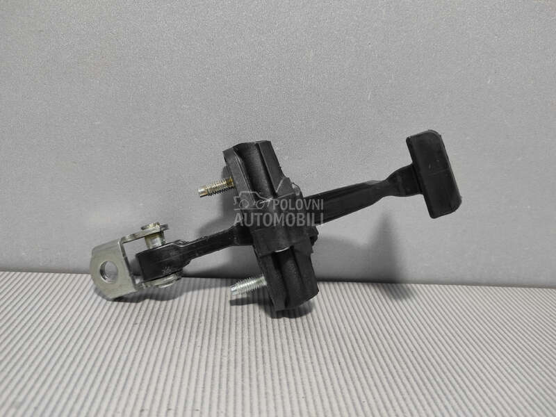 GRANICNIK VRATA za Fiat 500L