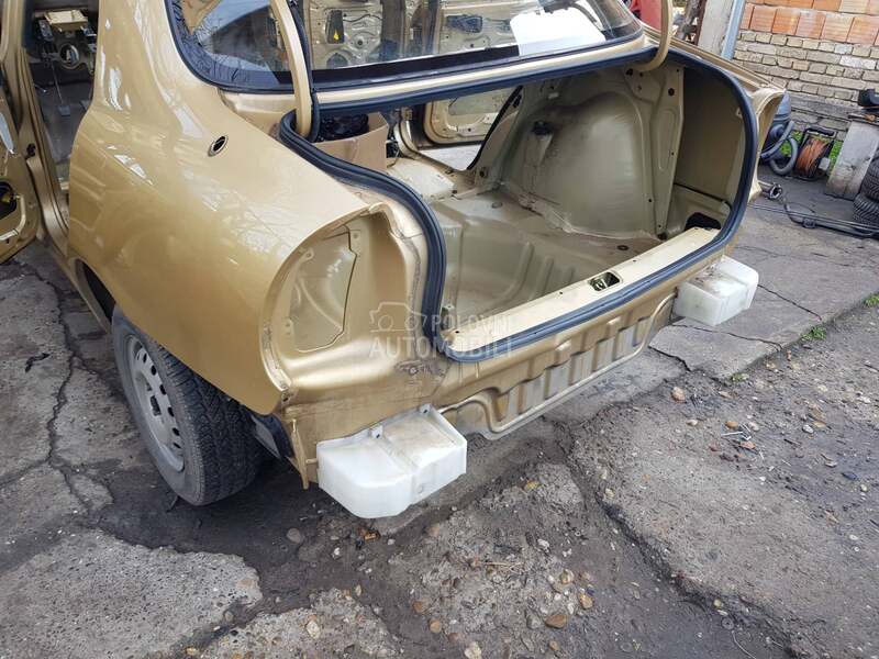 VEZNI LIM VRATA ZADNJI za Daewoo Lanos od 2001. do 2004. god.