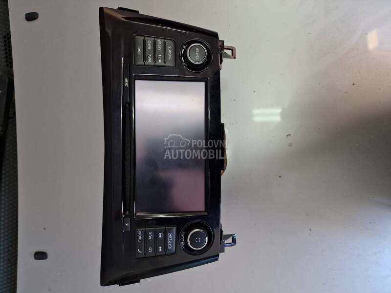 multi medija sa navigaciom za Nissan X-Trail