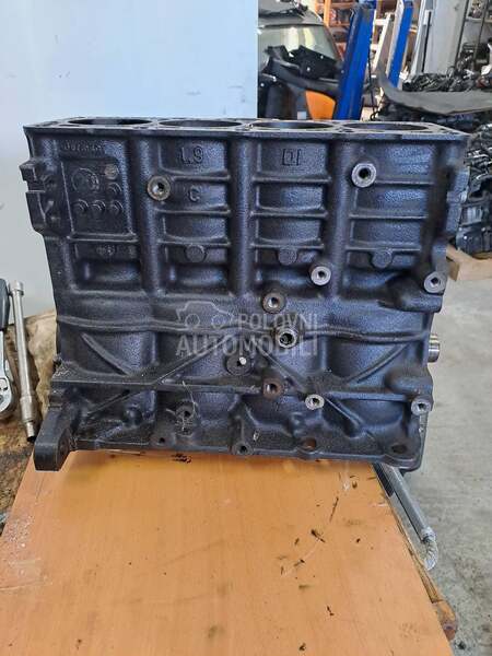 MOTOR 1.9 TDI BLOK za Volkswagen Bora, Buba, Caddy ... od 2000. do 2007. god.