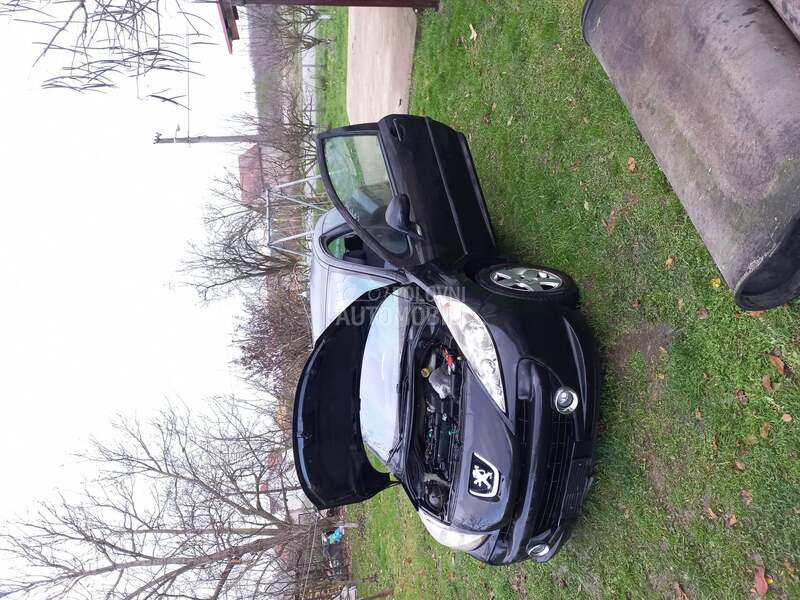 Peugeot 207 -  kompletan auto u delovima
