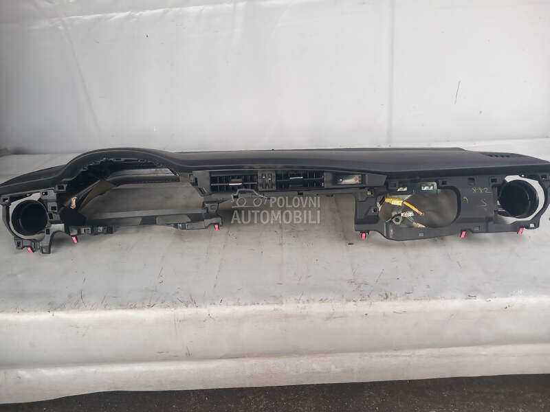 INSTRUMENT TABLA za Toyota Auris