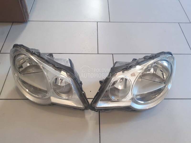 Farovi za Volkswagen Polo od 2005. do 2009. god.