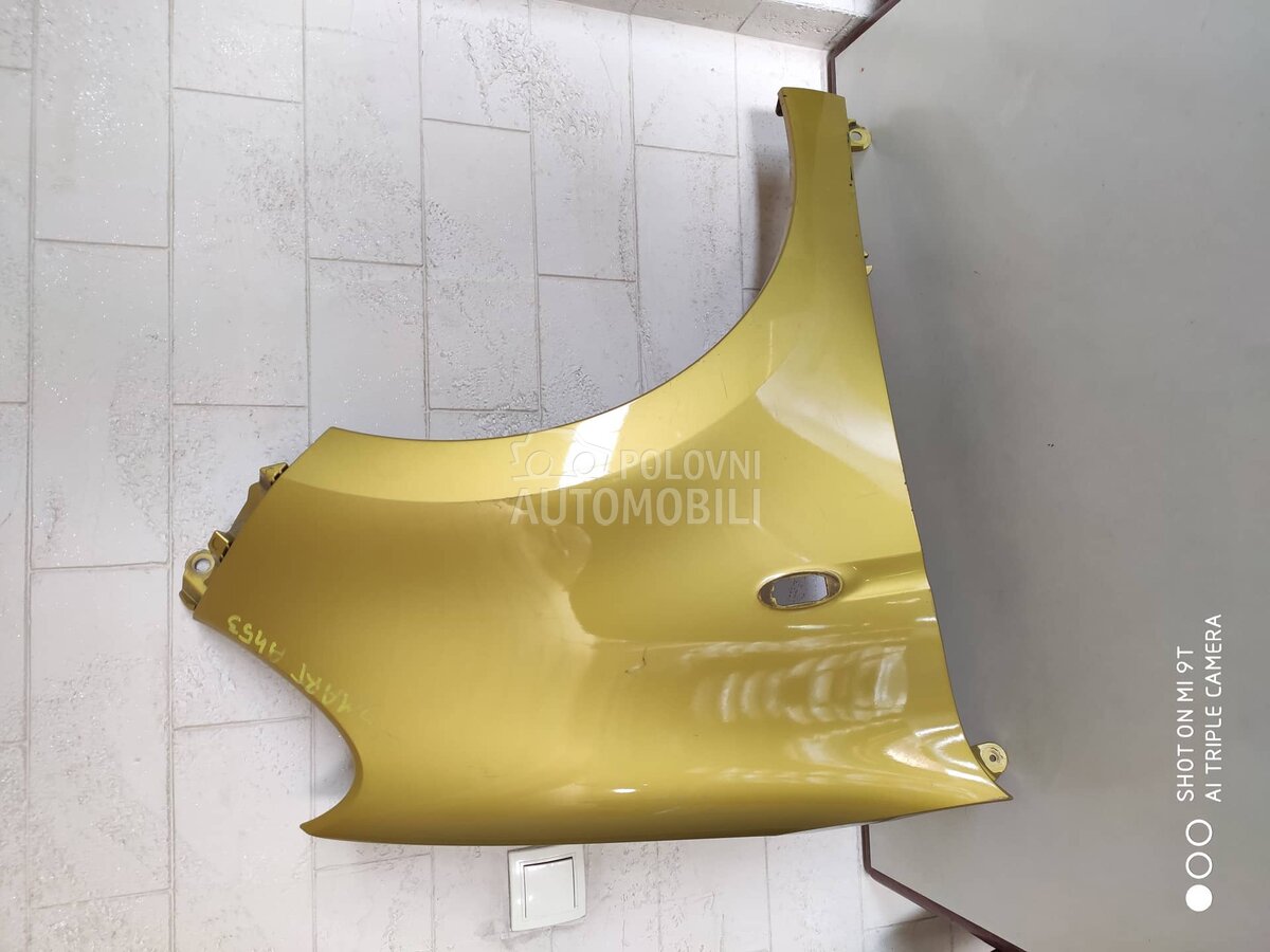 Levo i Desna krilo 453 model za Smart ForFour od 2014. do 2020. god.