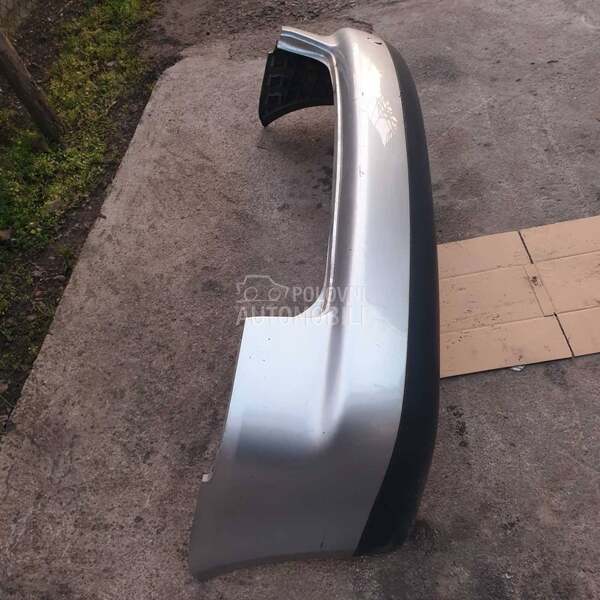 Zadnji branik boja LA7W za Volkswagen Touran