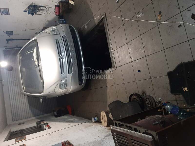 Citroen Xsara Picasso -  kompletan auto u delovima